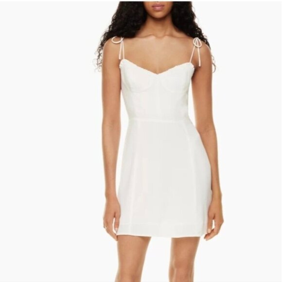 WILFRED Fable Dress White 2 Aritzia - Picture 2 of 13